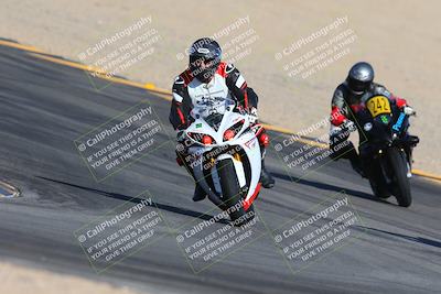 media/Nov-15-2024-CVMA Friday Practice (Fri) [[b142d29251]]/4-Group 4 and Trackday/Session 2 (Turn 10)/